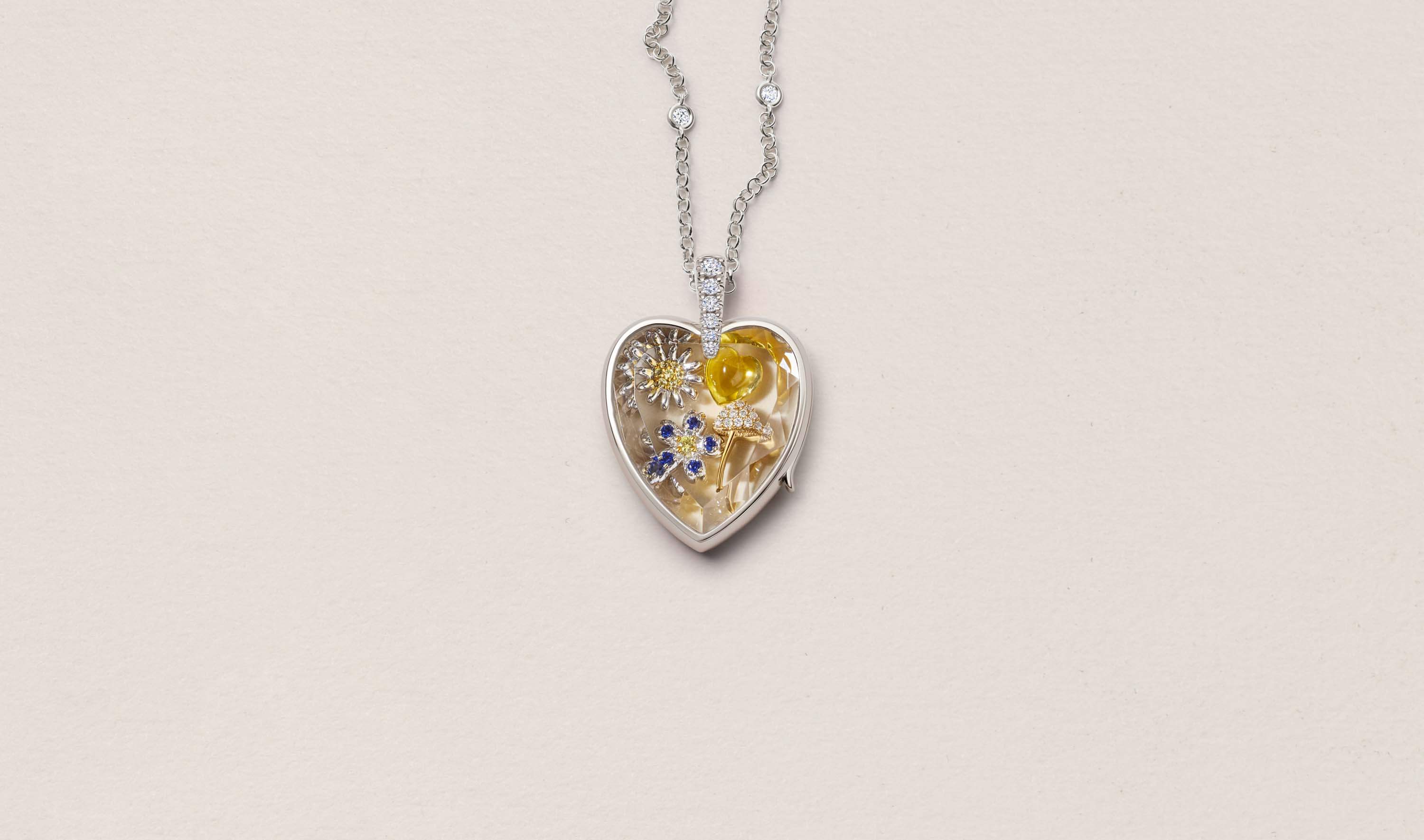 Amate Diamond Heart White Gold Locket 18K
